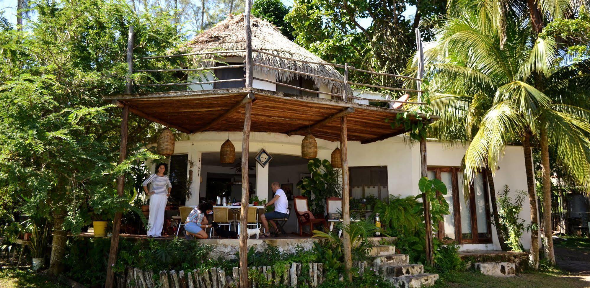 Casa Caracol Hotell Bacalar Exteriör bild