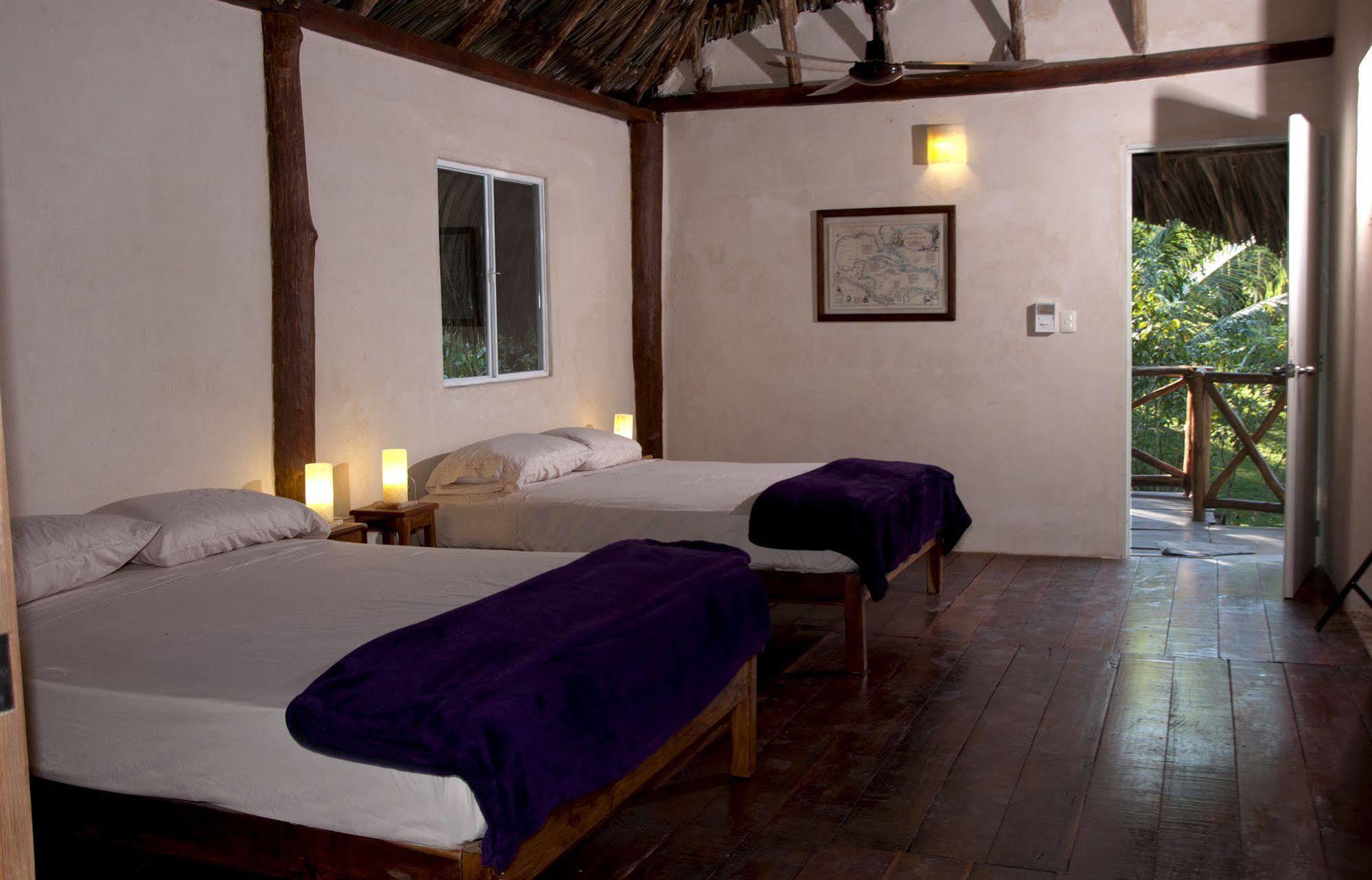 Casa Caracol Hotell Bacalar Exteriör bild