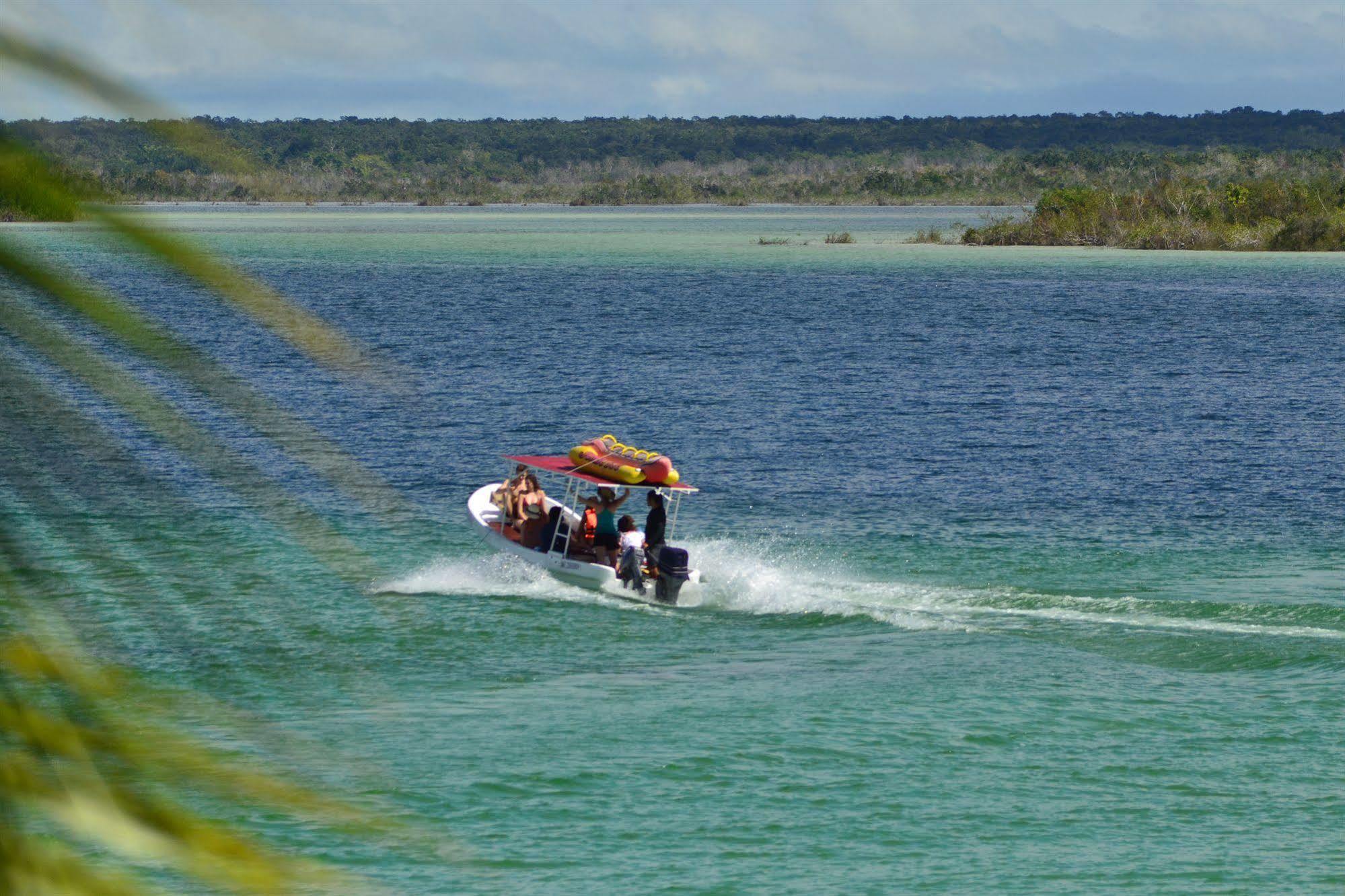 Casa Caracol Hotell Bacalar Exteriör bild